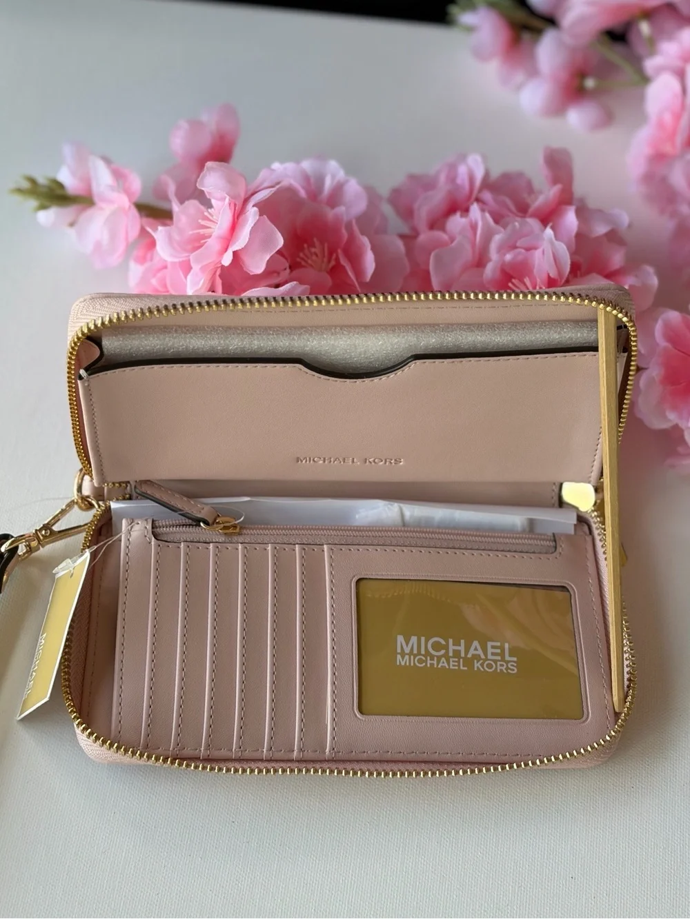 MICHAEL KORS  Jet Set Large Heart Embroidered Smartphone Wristlet Wallet Blush